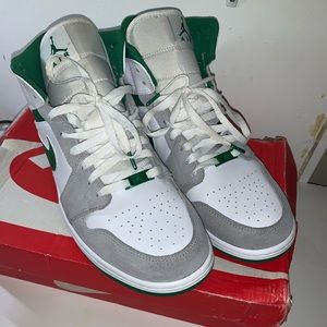 Air Jordan 1 mid “grey green” men’s shoes size 11.5